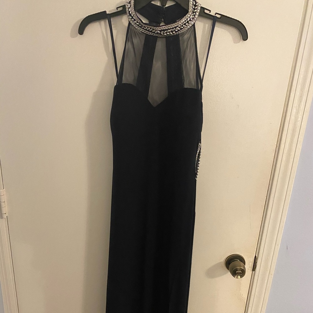 Prom Dress!! - Picture 2 of 8